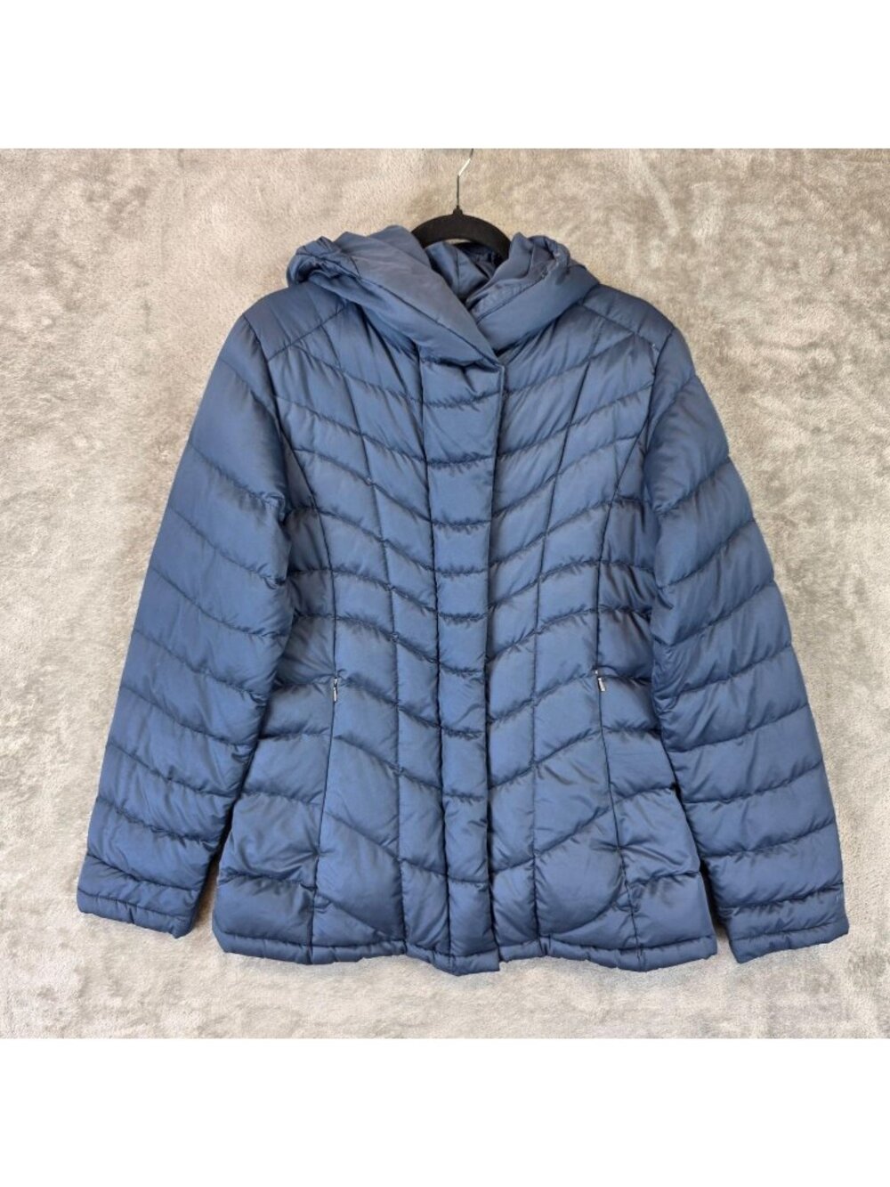 Patagonia Jacket Womens M Blue Hooded Down Puffer Quilted Full Zip Mid Length